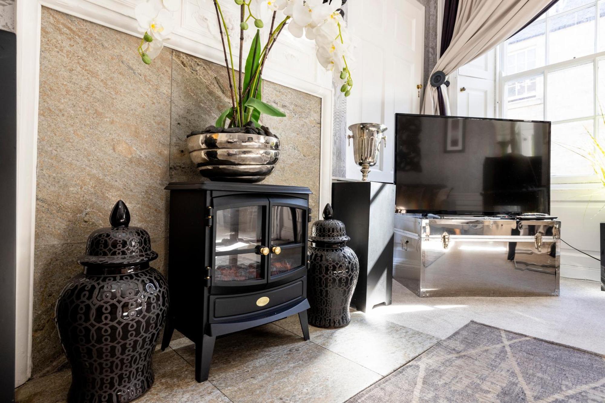 Joivy Exclusive Apartment At The Heart Of New Town เอดินบะระ ภายนอก รูปภาพ